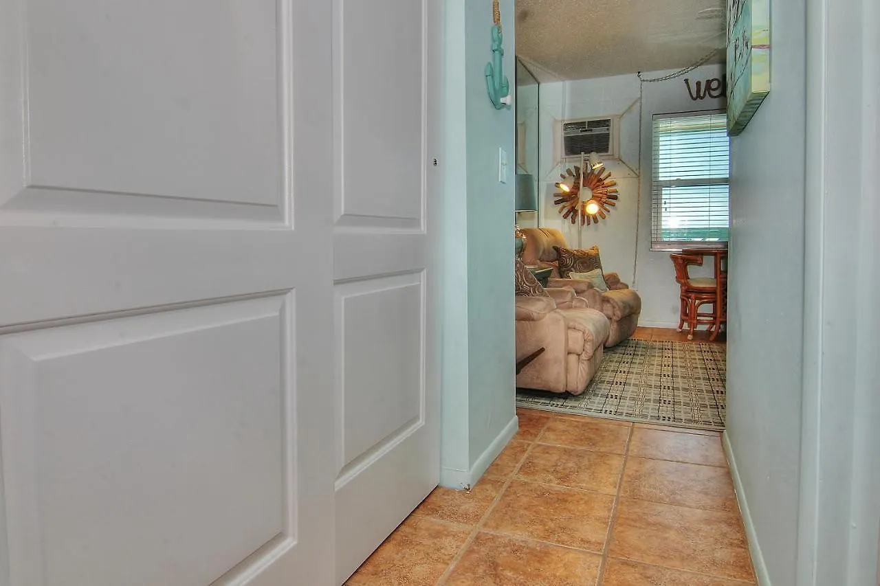 Apartment Chateau 8W Clearwater Beach